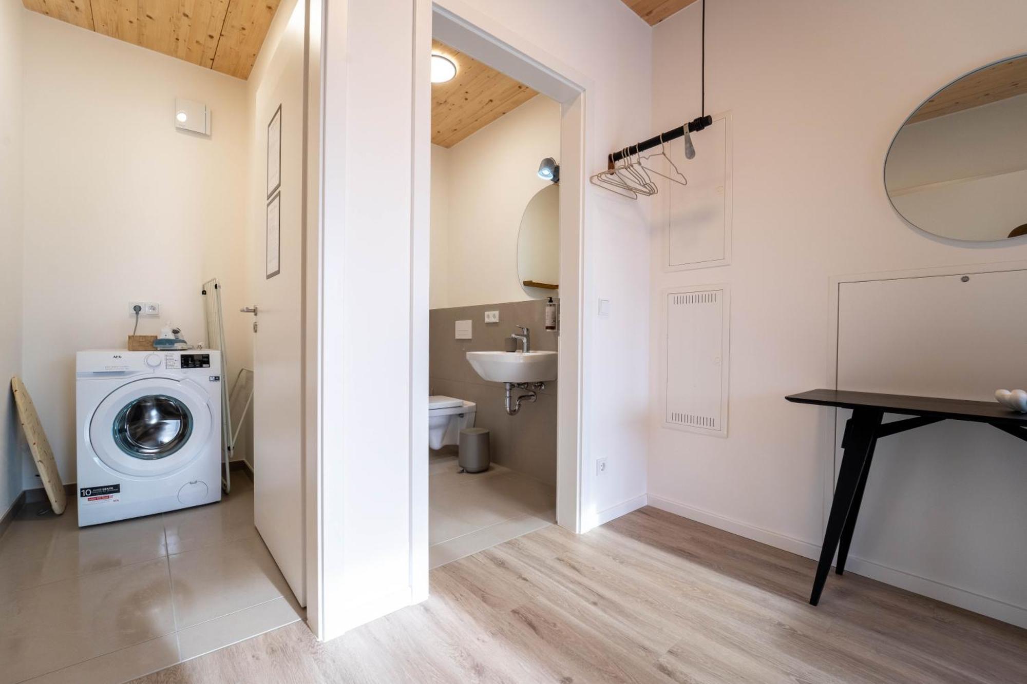 Dreamcation Apartments Boardinghouse - Straubing Sued Kültér fotó